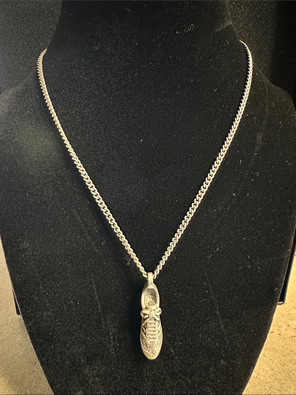 Vintage 1979 Avon Fast Track Pewter Running Shoe Pendant Necklace